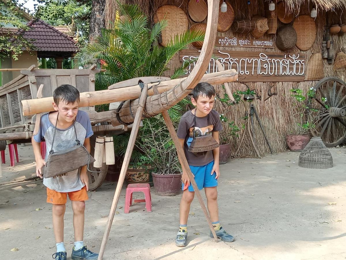 Tonle Mekong Homestay Krong Kracheh エクステリア 写真