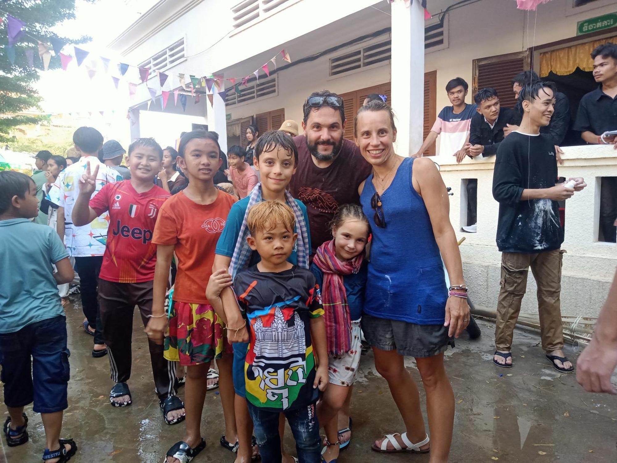 Tonle Mekong Homestay Krong Kracheh エクステリア 写真