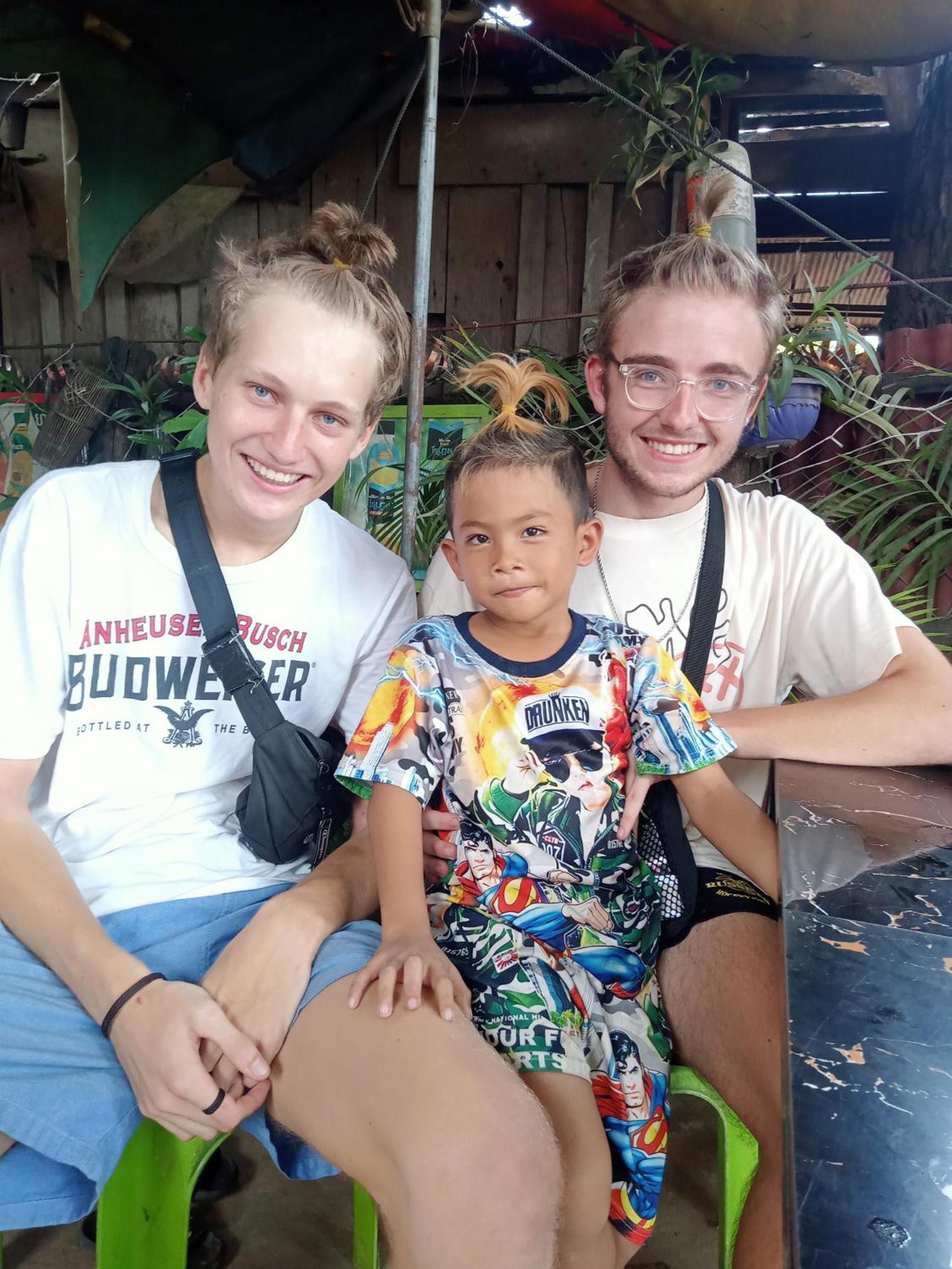 Tonle Mekong Homestay Krong Kracheh エクステリア 写真